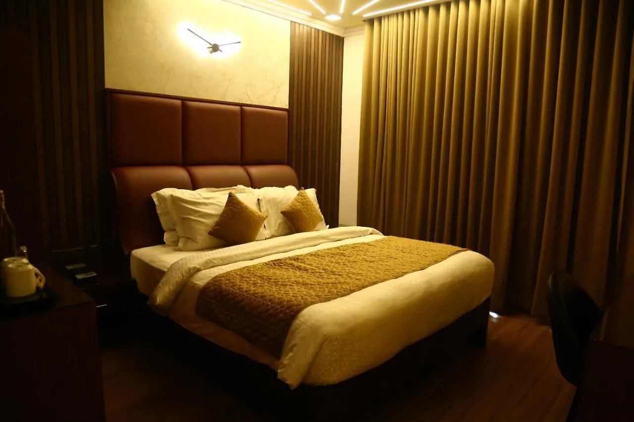 Saj Earth Resort & Convention Center , Kochi Nedumbassery India